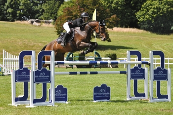 Rebecca Mason secures top spot in Equitop® Senior Newcomers Second Round at Bicton Arena